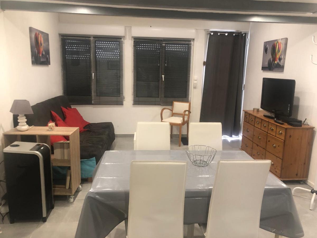 L Appart D Ange 2 Idealement Situe 47M2 Entre Le Port Et Le Village Gruissan Exterior foto